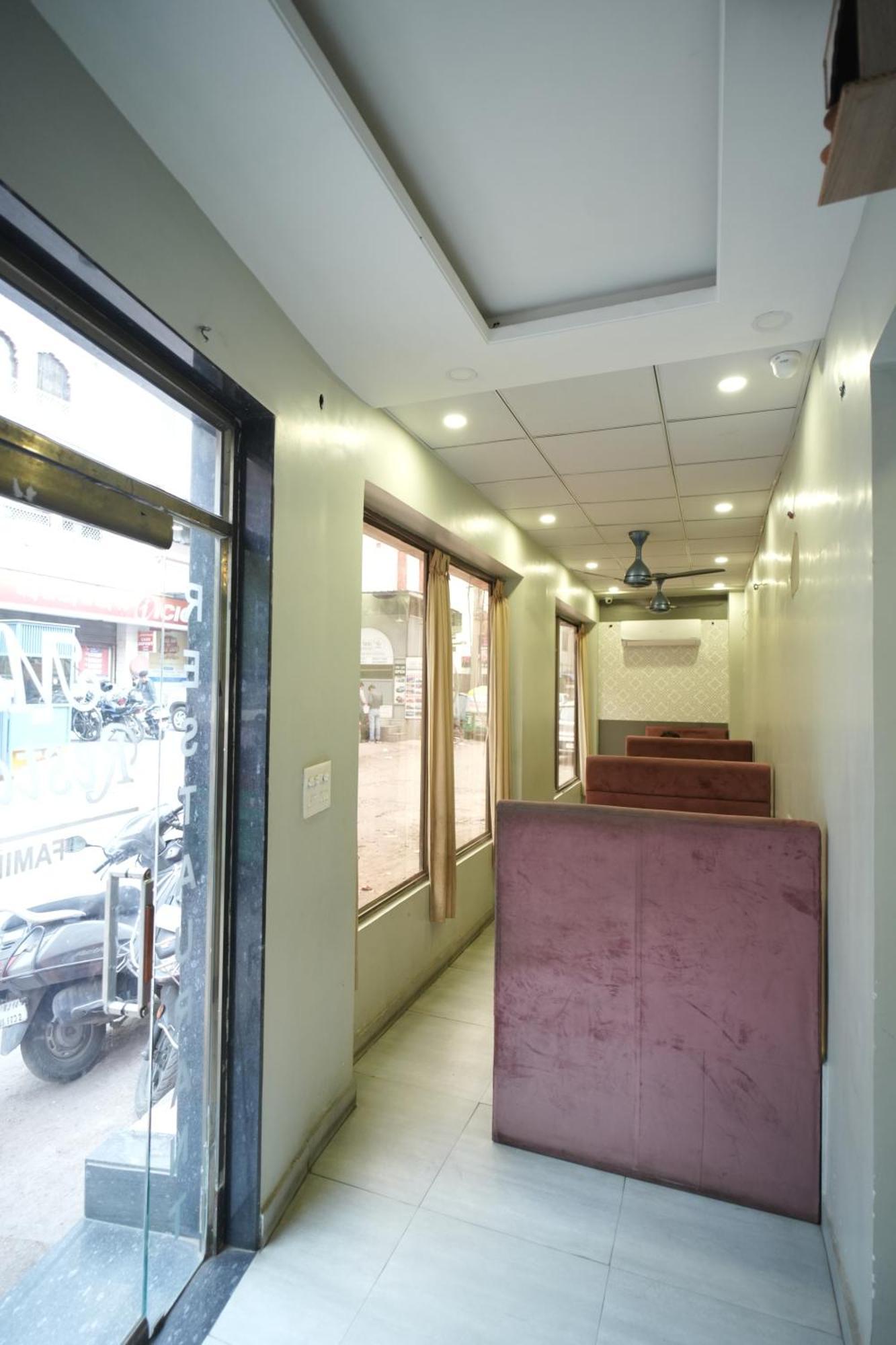 美瓦尔酒店 斋浦尔 外观 照片